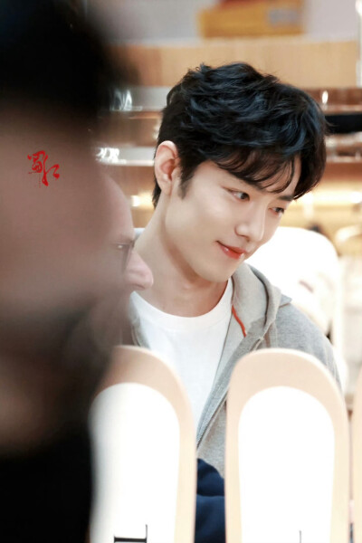 20251127肖战TODS澳门