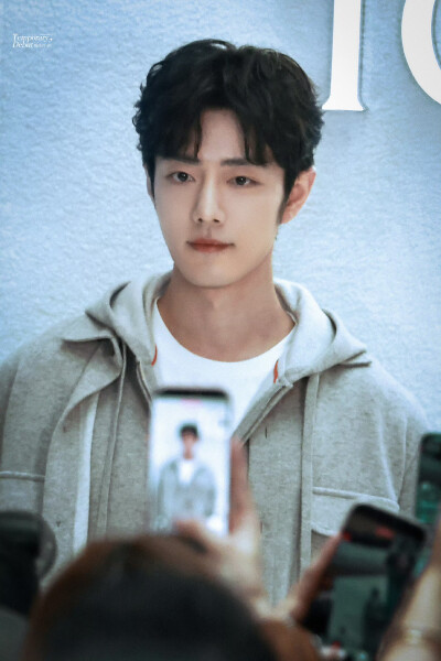 20251127
TODS澳门银河旗舰店 开幕盛典
见水印