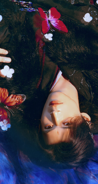 章时安《暗河传》唐怜月