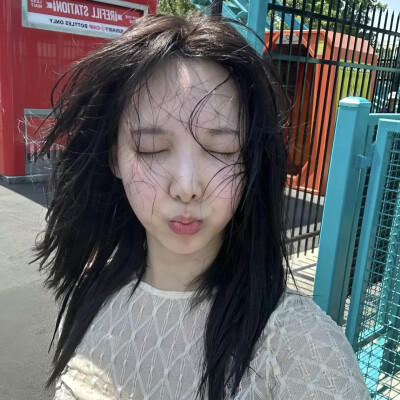 林娜琏 | 今天也是琏爱日