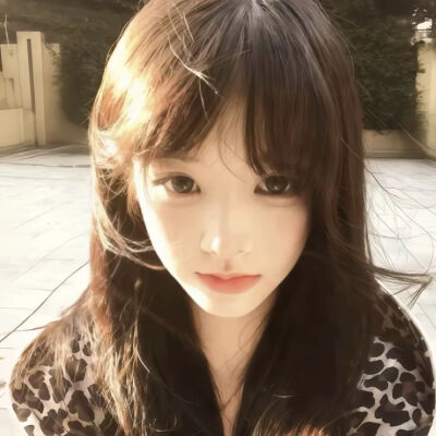 想通以后 我需要的或许不是爱 我需要一个永远不离开的人 让我累的时候有个依靠 懂我的难过 心疼我的过往 读懂我的隐喻 生活本来就累 可如果有个不离开的人在我身边 我就没那么累 回头看时 也一直在我身后 我总是莫名…