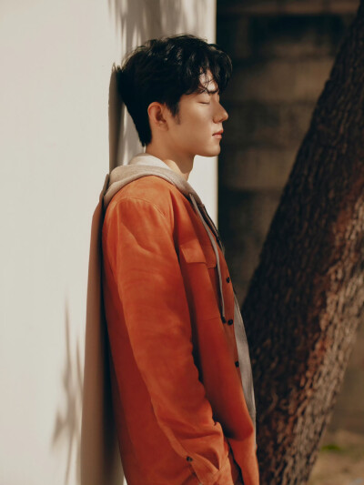 20251127肖战TODS澳门