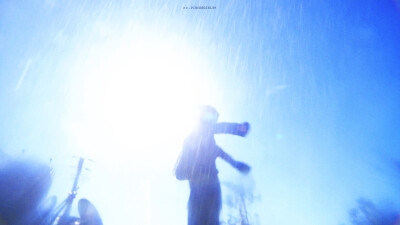 金泰妍' 问候(Panorama)' 蓝调时刻