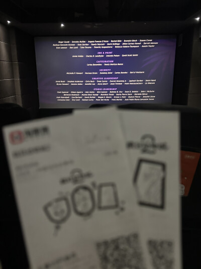 落地东海小鲜搞起来～
动物城2刷并且是包场哈哈哈哈哈特意挑了个五点多的场次果然没人不愧是我
石塘鸡蛋红糖炒jiu赛高比墨鱼大烤还抢风头说好的不吃碳水反正破了再立
大温岭帝国的甘蔗已经38一根了