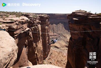 YIBO-OFFICIAL：
#王一博趴在峭壁上那10S在想什么#
驱车出发，去挑战岩壁，去战胜高空，去让肾上腺素上升。 @UNIQ-王一博
#探索新境# 第二季，正在播出。#探索新境2# ​​​