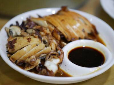 落地东海小鲜搞起来～
动物城2刷并且是包场哈哈哈哈哈特意挑了个五点多的场次果然没人不愧是我
石塘鸡蛋红糖炒jiu赛高比墨鱼大烤还抢风头说好的不吃碳水反正破了再立
大温岭帝国的甘蔗已经38一根了