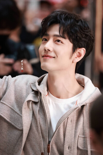 20251127肖战TODS澳门