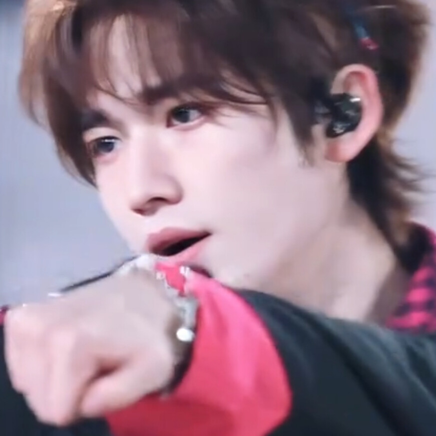 或许谁想跟主播mpdd