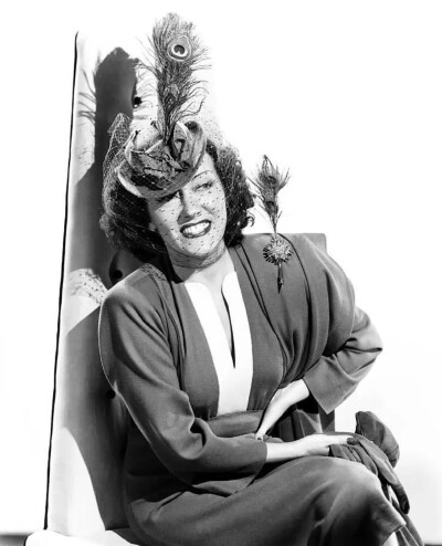 葛洛尼亚.斯旺森