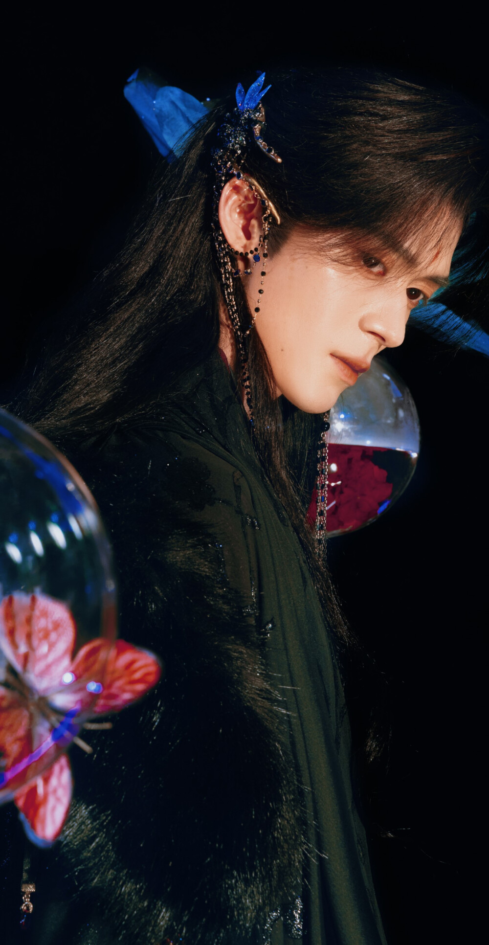 章时安《暗河传》唐怜月