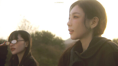 金泰妍' 问候(Panorama)'
