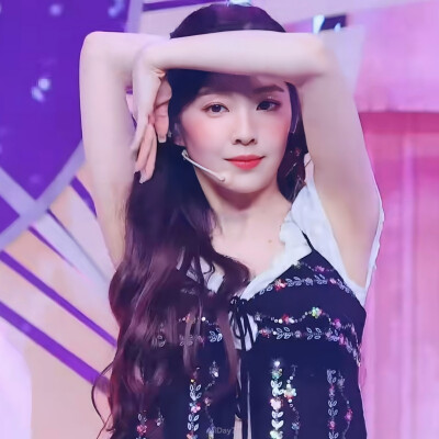 裴珠泫Irene