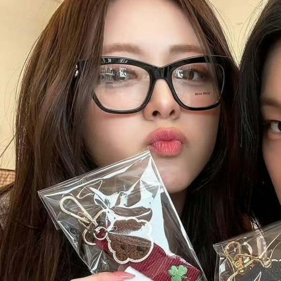 申留真 申有娜 黄礼志