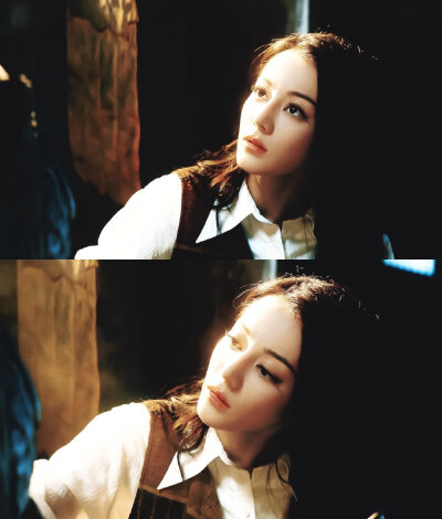 - 迪丽热巴 / 聂九罗 。