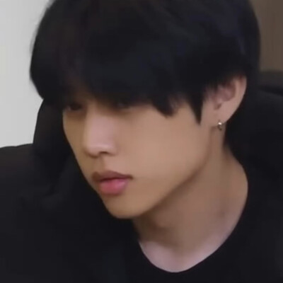 世界欠我一个萝莉身御姐心