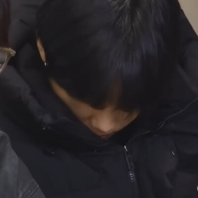 世界欠我一个萝莉身御姐心