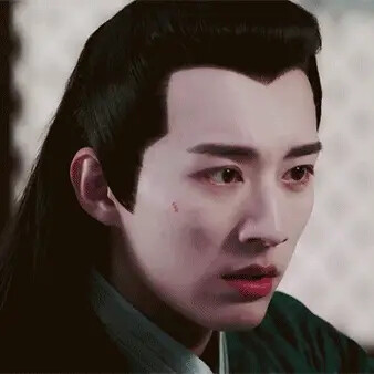 《天乩之白蛇传》
刘学义 饰 斩荒
