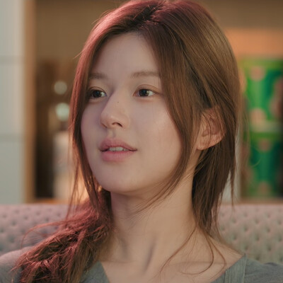 赵露思
许我耀眼