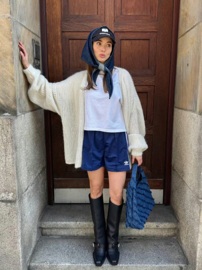 BY爱喝可乐的古娜小姐