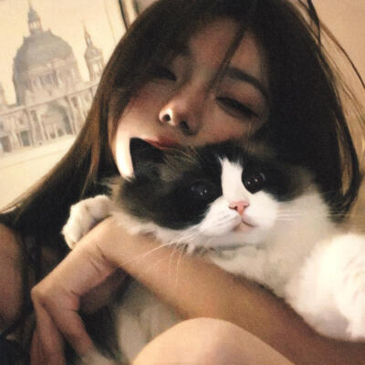 孤独像无人送粥的重感冒