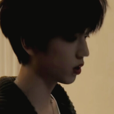 最牵挂你的手冰冷时有谁取暖