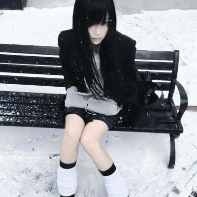 冬宜密雪 有碎玉声