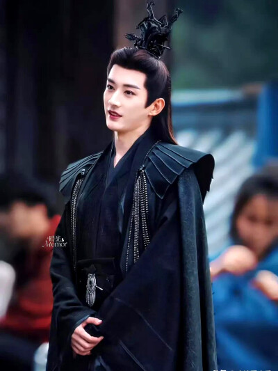 刘学义 饰 源仲 《念无双》
