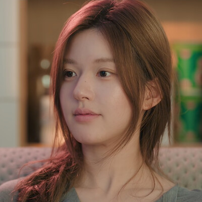 赵露思
许我耀眼