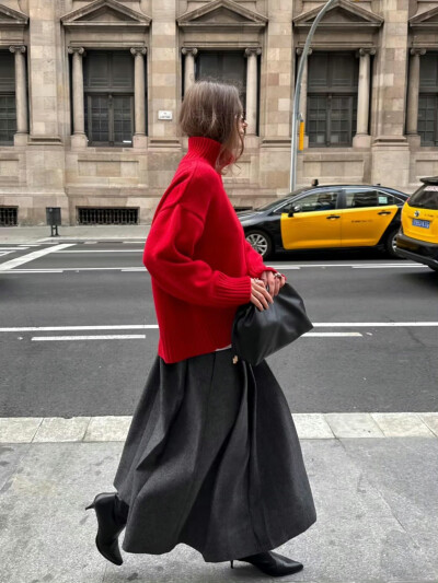 BY爱喝可乐的古娜小姐