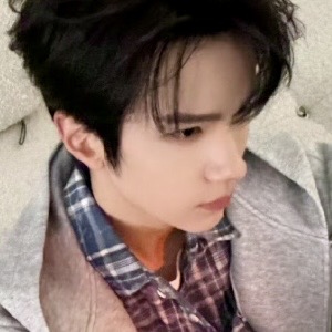 宝宝这什么视角