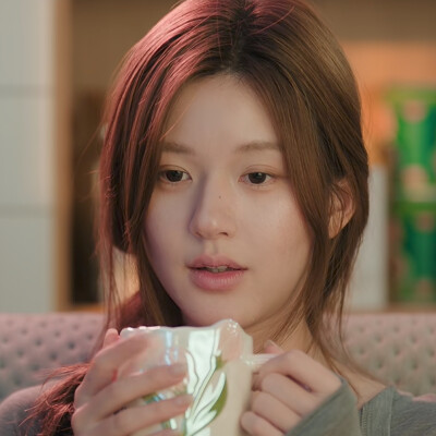 赵露思
许我耀眼