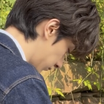 想一个校园男神