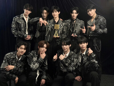 ZEROBASEONE ZB1 章昊