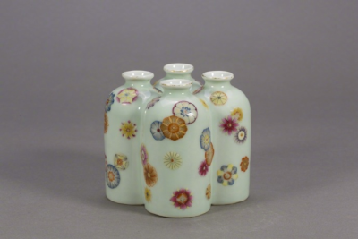 △ 清乾隆 粉彩皮球花四联瓶 观复博物馆藏