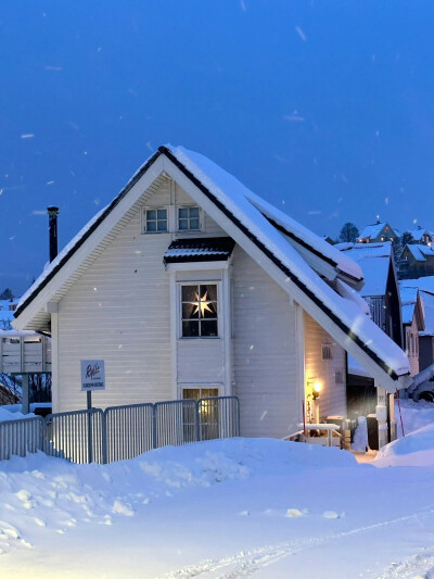 冬日背景图 蓝调背景图