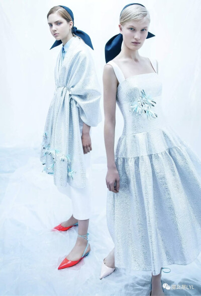 西班牙时尚名牌Delpozo的2018度假系列