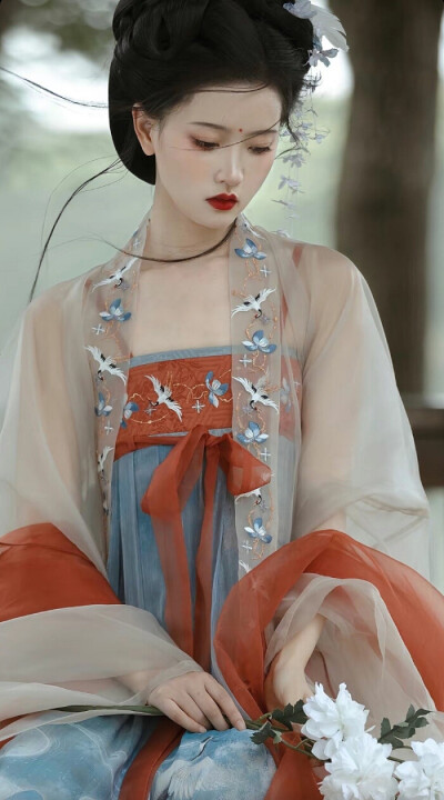 微微风簇浪 散作满河星.