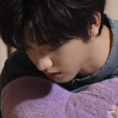 困死我了可能就是冷酷男神桂源