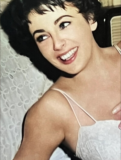 Elizabeth Taylor ​​​