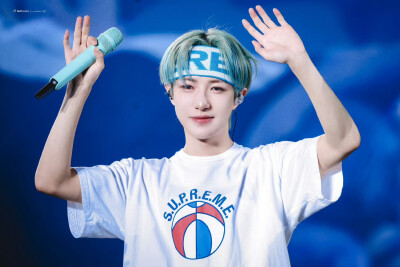 黄仁俊 饭拍高清