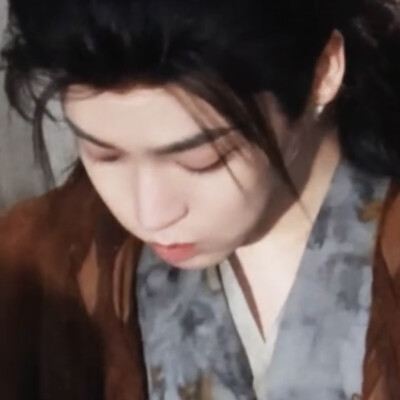 观水长老男扮女装红衣金环究竟何时来