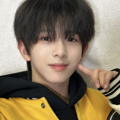 你们七个当中有七个很萌