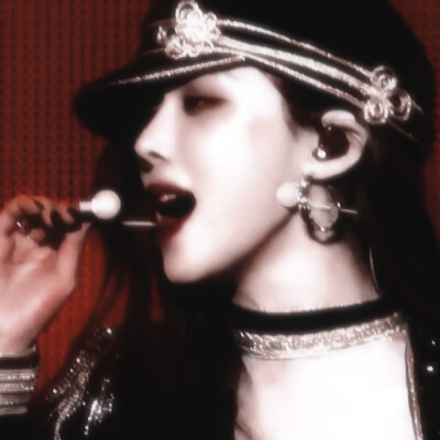 知我者希，则我者贵
Khione_0101