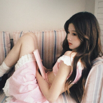 雅雅的图（拿图收藏点赞关注 白嫖滚）