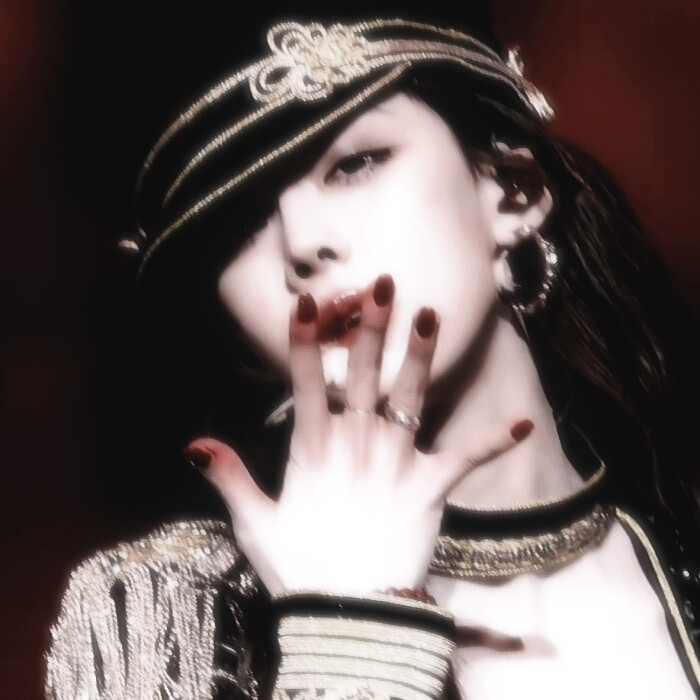 知我者希，则我者贵
Khione_0101