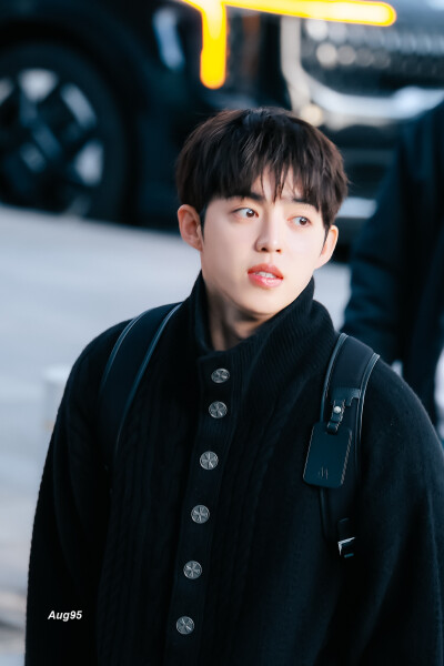 崔胜澈 251121 仁川出发