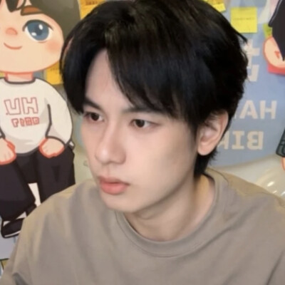 欢迎大家多多支持老妈新剧《即刻上场》！