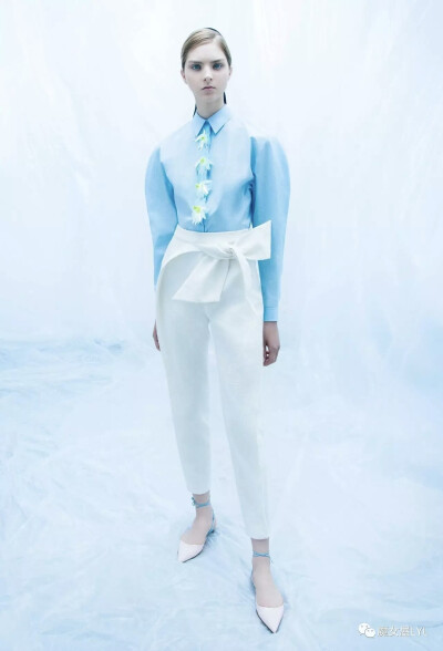 西班牙时尚名牌Delpozo的2018度假系列