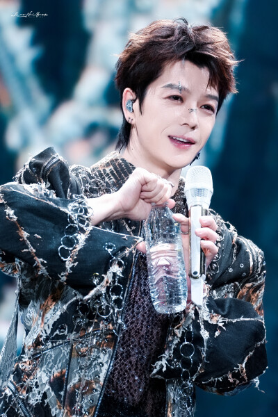 王栎鑫11.1慈溪城市森林音乐节