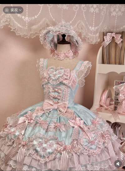 粉绿的配色真的太好看了好嘛，搭配这个bnt真的洋娃娃感十足好嘛 #lo #lo安利 #lolita